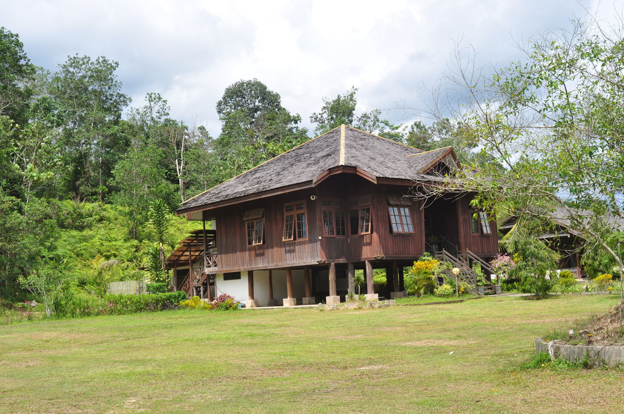 Samboja Lodge Balikpapan  Exterior foto